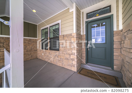 Wooden front door with glass centre pane 82098275
