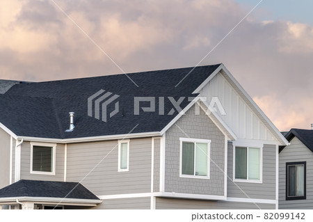 Upper facade of a double storey home 82099142