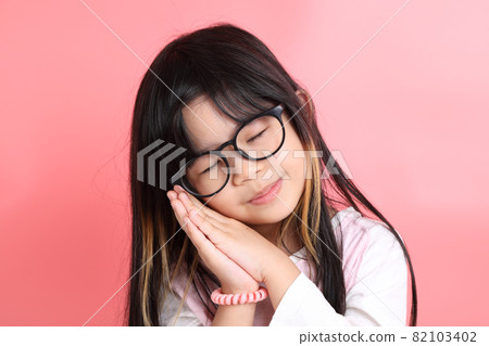 Cute Asian Girl 82103402