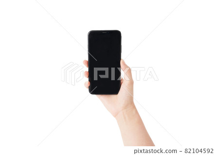 Female hand holding a smartphone (clipping) 82104592