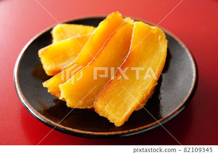 Dried potato Dried potato 82109345