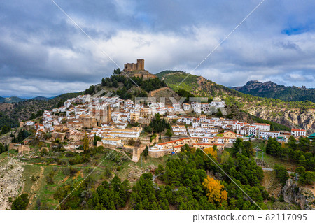 The village Segura de la Sierra. Segura Natural Park, La Iruela, Jaen, Spain The village Segura de la Sierra. Segura Natural Park, La Iruela, Jaen, Spain 82117095
