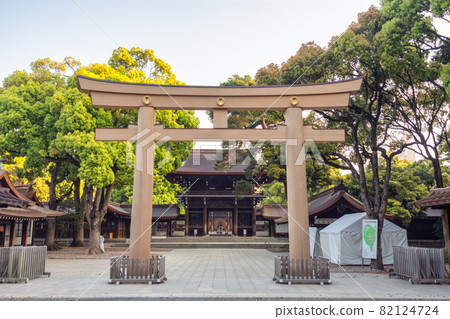 Meiji Jingu Shinto shrine in Tokyo, Japan Meiji Jingu Shinto shrine in Tokyo, Japan 82124724