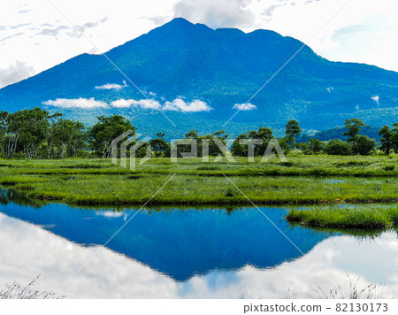 初夏從尾瀨原望見的樋浜 82130173