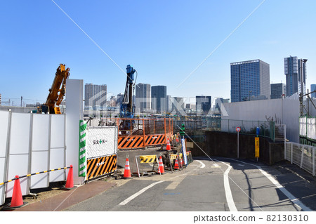 高輪橋立交橋下區路的風景 高輪橋立交橋下區路的風景 82130310