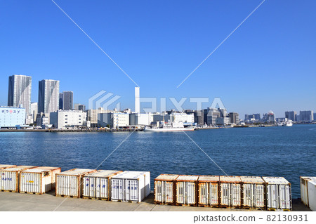 Scenery near Tokyo Bay and Hinode Pier Scenery near Tokyo Bay and Hinode Pier 82130931