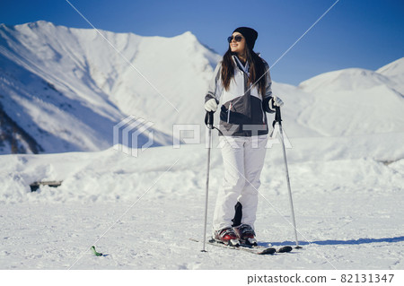 woman in ski resort in colorado 82131347