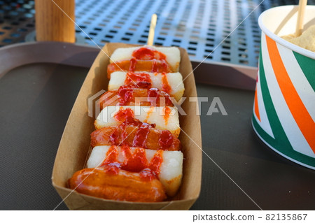 Small rice cake rice cake Small rice cake rice cake 82135867