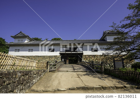 Hikone Castle Balance Tower and Corridor Bridge Hikone City, Shiga Prefecture 82136011