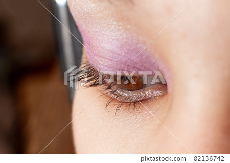 Close up of woman's eye with makeup Close up of woman's eye with makeup 82136742