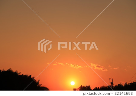 Higashi Kanto Expressway and sunset Higashi Kanto Expressway and sunset 82141698