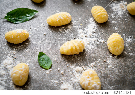 Traditional Italian gnocchi pasta - uncooked 82143181