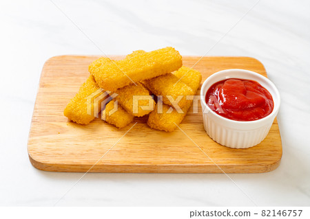 crispy fried fish fingers 82146757