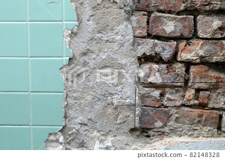 old vintage pastel colors brick wall with crecked pattern old vintage pastel colors brick wall with crecked pattern 82148328