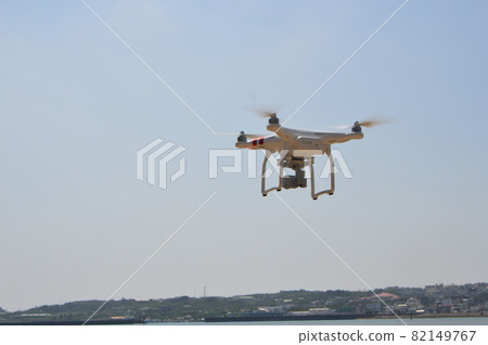 飛行無人機“Phantom 3 Standard”（沖繩島Lonchi Island / Uruma City） 82149767