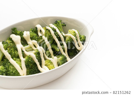 Boiled broccoli with mayonnaise cut Boiled broccoli with mayonnaise cut 82151262