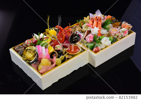New Year's New Year dishes 82153982