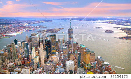 Aerial view of Manhattan skyline at sunset, New York City 82154173