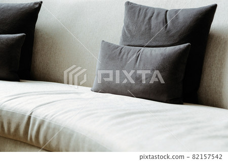 Living Room. 82157542