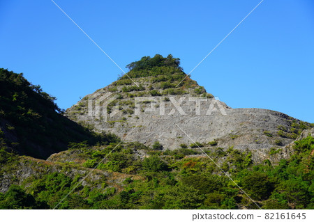 大垣市赤坂金生山金字塔 大垣市赤坂金生山金字塔 82161645
