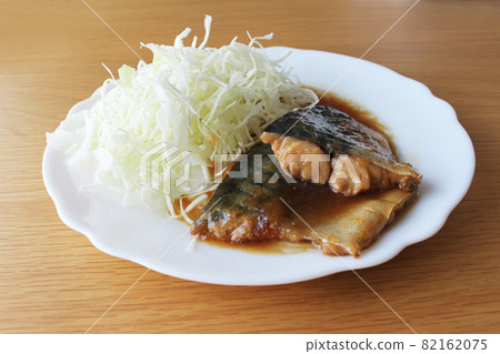 鯖魚冰凍水煮照片 鯖魚冰凍水煮照片 82162075