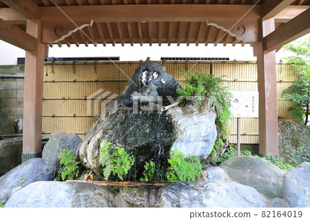 Mabashi Inari Shrine (Dazzling Narijinja) Chozuya Suginami Ward 82164019