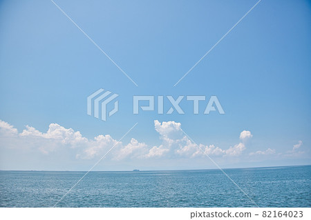 Refreshing summer Lake Biwa 2021 82164023