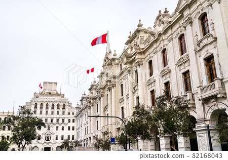 Plaza San Martin in Lima, Peru 82168043