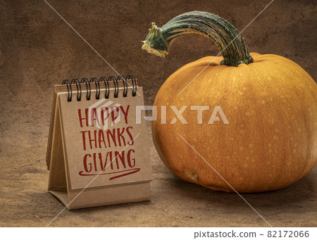 Happy Thanksgiving - handwriting in a desktop calendar Happy Thanksgiving - handwriting in a desktop calendar 82172066