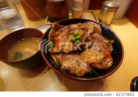 Obihiro's specialty Butadon (Japan-Hokkaido-Butadon no Tonta) 82173601