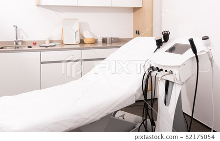 Interior of aesthetic cosmetolody clinic Interior of aesthetic cosmetolody clinic 82175054