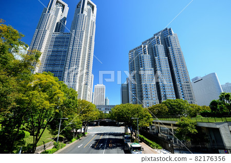 Scenery of skyscrapers in Shinjuku Shintoshin 82176356