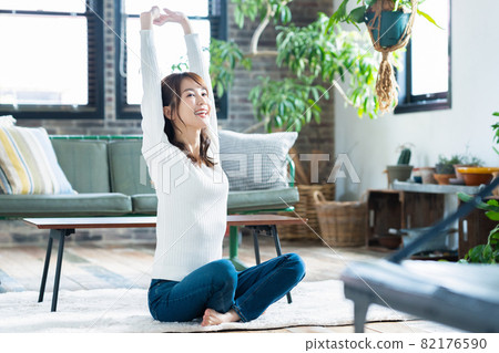 女性生活生活方式新常態 82176590