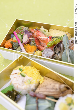 Luxurious bento 82179787