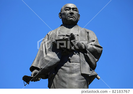 仙岳寺大石內置輔像 仙岳寺大石內置輔像 82183767