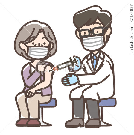 Woman receiving an injection Woman receiving an injection 82185037