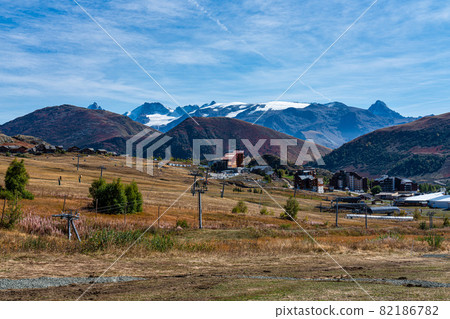 View of the mountains around Alpe d'Huez in the french Alps, France View of the mountains around Alpe d'Huez in the french Alps, France 82186782
