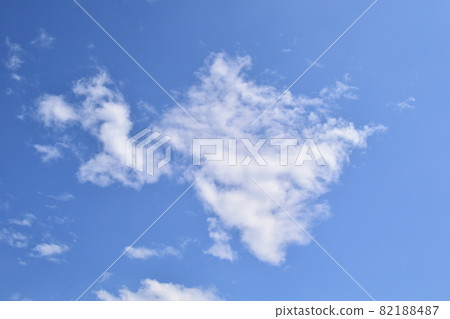 A cloud like Hokkaido, an artistic cloud, an interesting cloud A cloud like Hokkaido, an artistic cloud, an interesting cloud 82188487