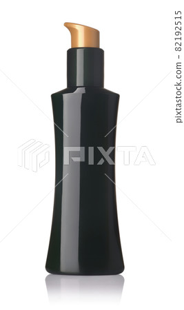 Front view of unlabeled black plastic cosmetic pump bottle Front view of unlabeled black plastic cosmetic pump bottle 82192515