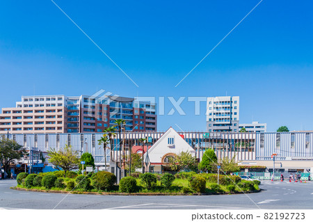 重印舊國立車站大樓的中央線國度站南口迴轉 82192723