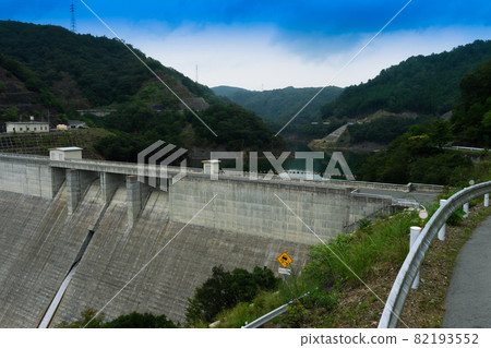 Kanaji Dam, Kamigori Town, Hyogo Prefecture 82193552