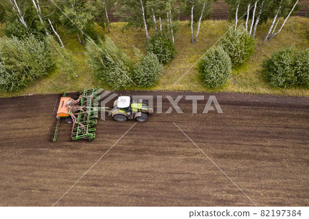 Aerial view of agricultural tractor  82197384