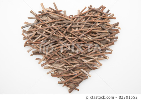 Heart shape handcraft made from small dry branch 82201552