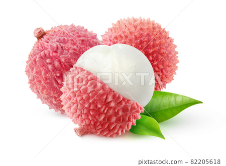 Isolated lychee. Peeled lichi fruits isolated on white background 82205618
