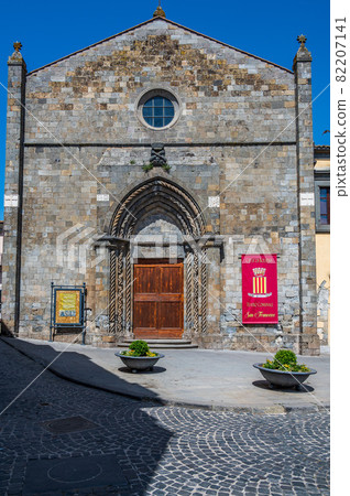 Church in the old town of Bolsena Church in the old town of Bolsena 82207141