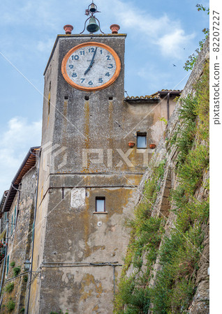 Tower in the Old town of Capodimonte 82207227