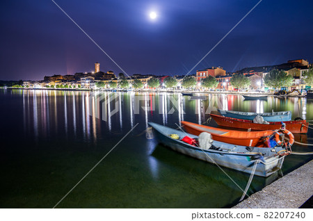View of the village of Marta by night 82207240