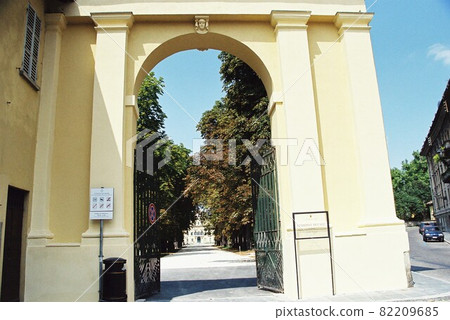 Parma 82209685