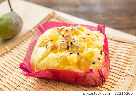 Japanese sweets steamed sweet potato bread Japanese sweets steamed sweet potato bread 82210260