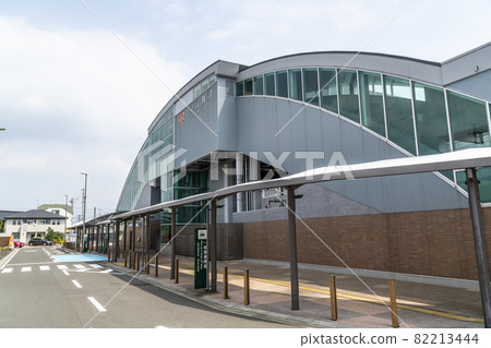 JR Tokaido Line Abekawa Station / West Exit JR Tokaido Line Abekawa Station / West Exit 82213444